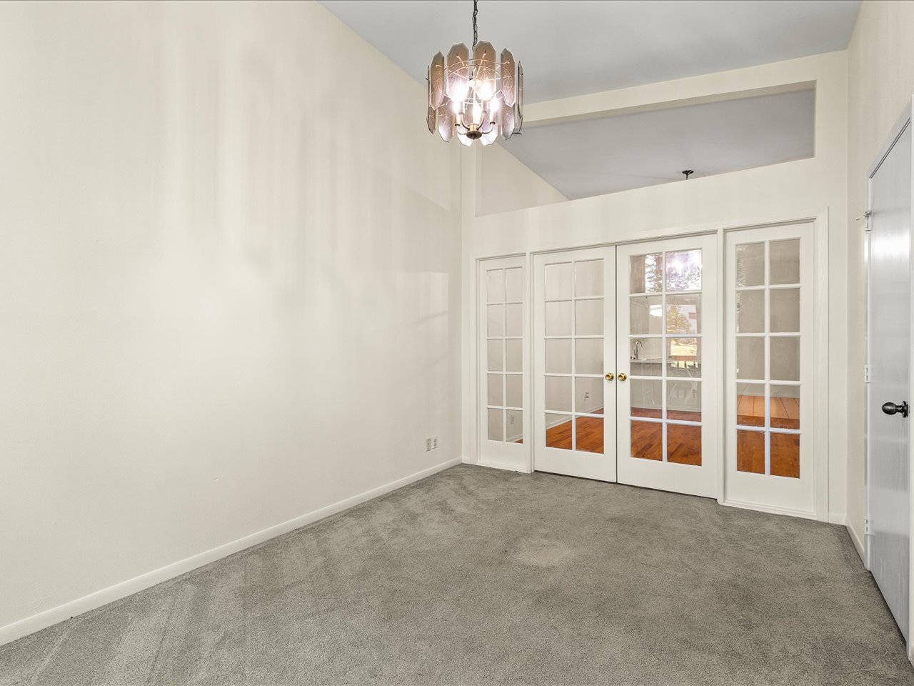 6616 Sandalwood Close Property Photo 29