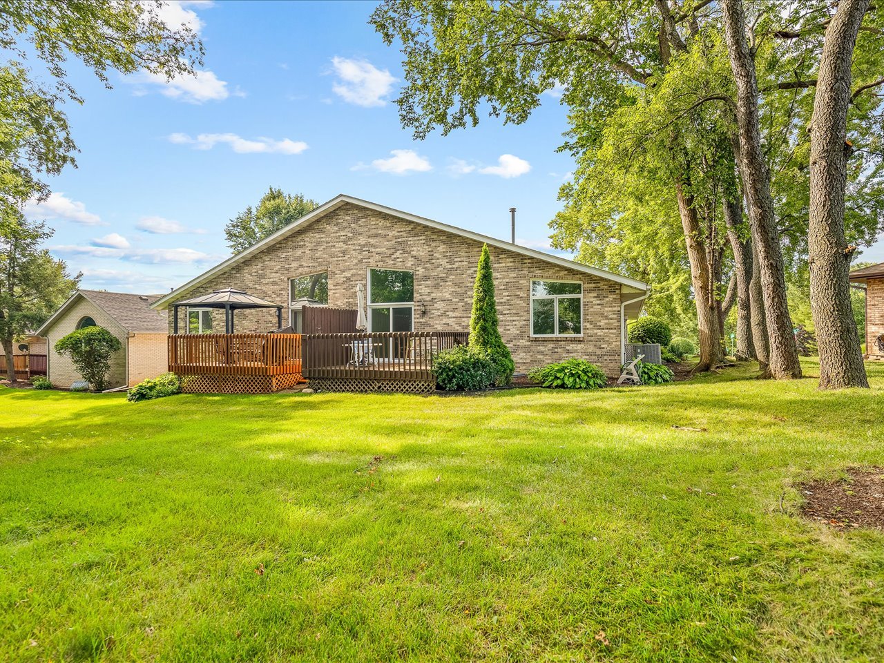 6616 Sandalwood Close Property Photo 37