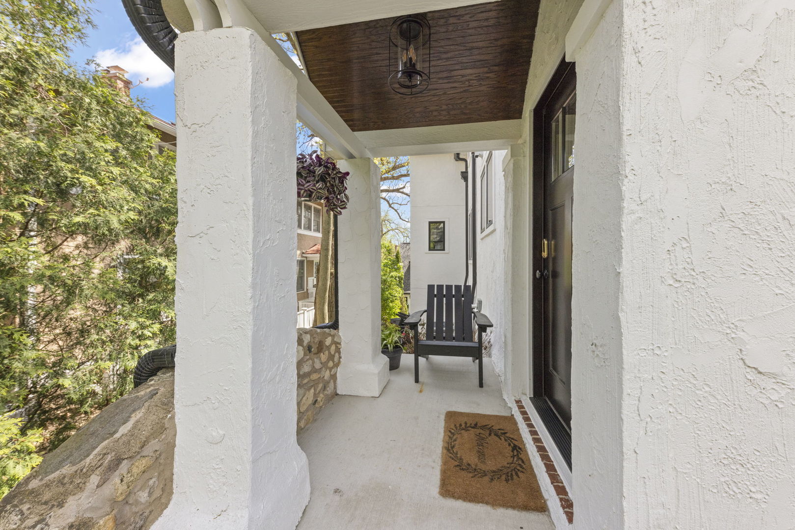 639 N Park Boulevard Property Photo 3