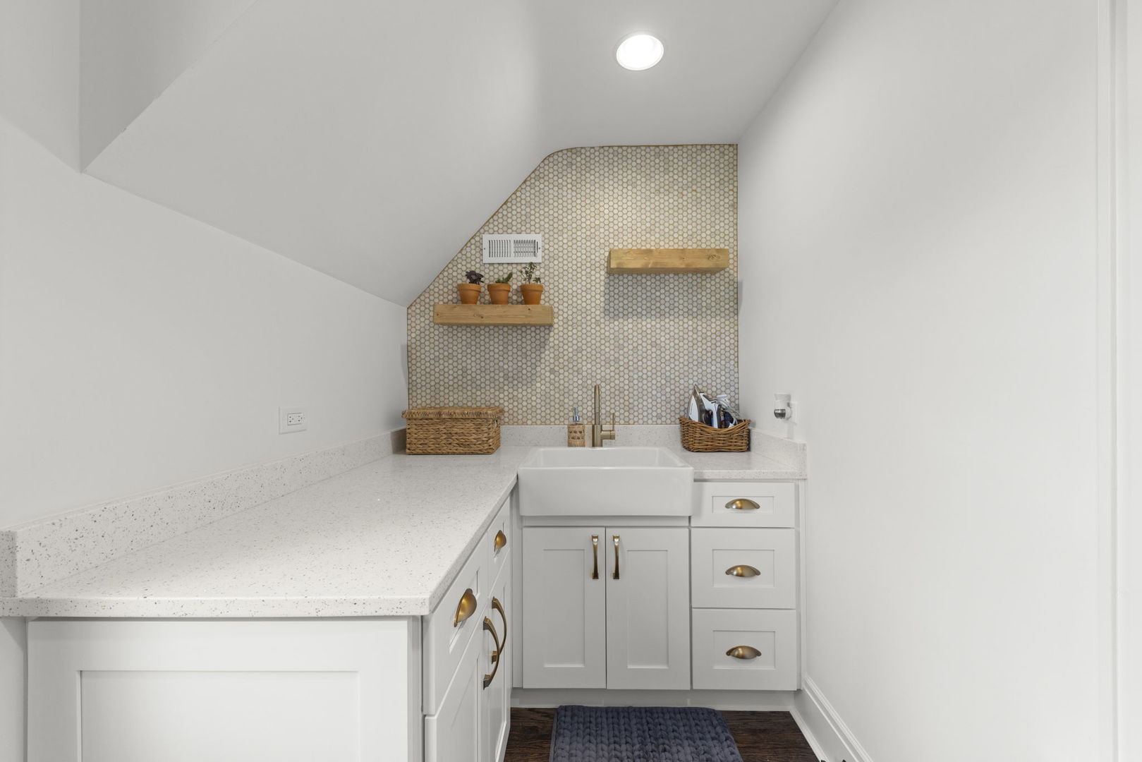 639 N Park Boulevard Property Photo 30