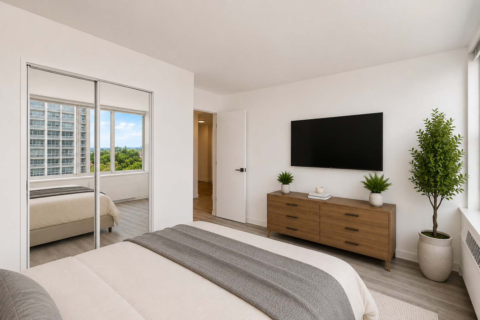 4250 N Marine Drive 807 Property Photo 12
