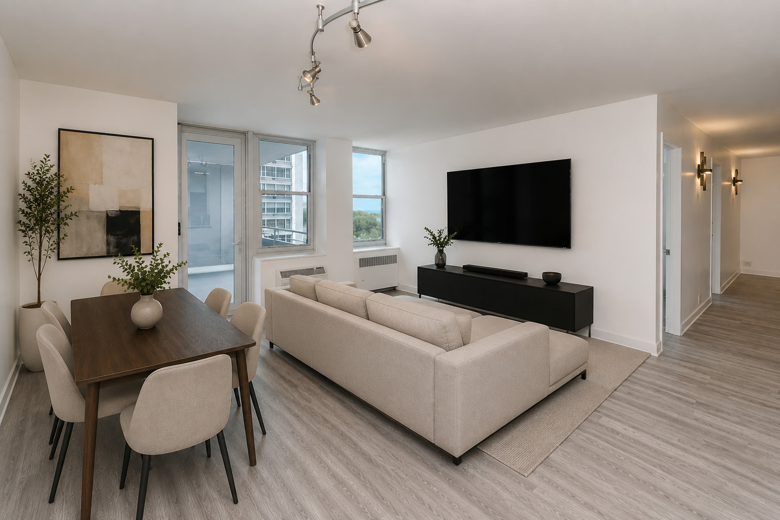4250 N Marine Drive 807 Property Photo 19