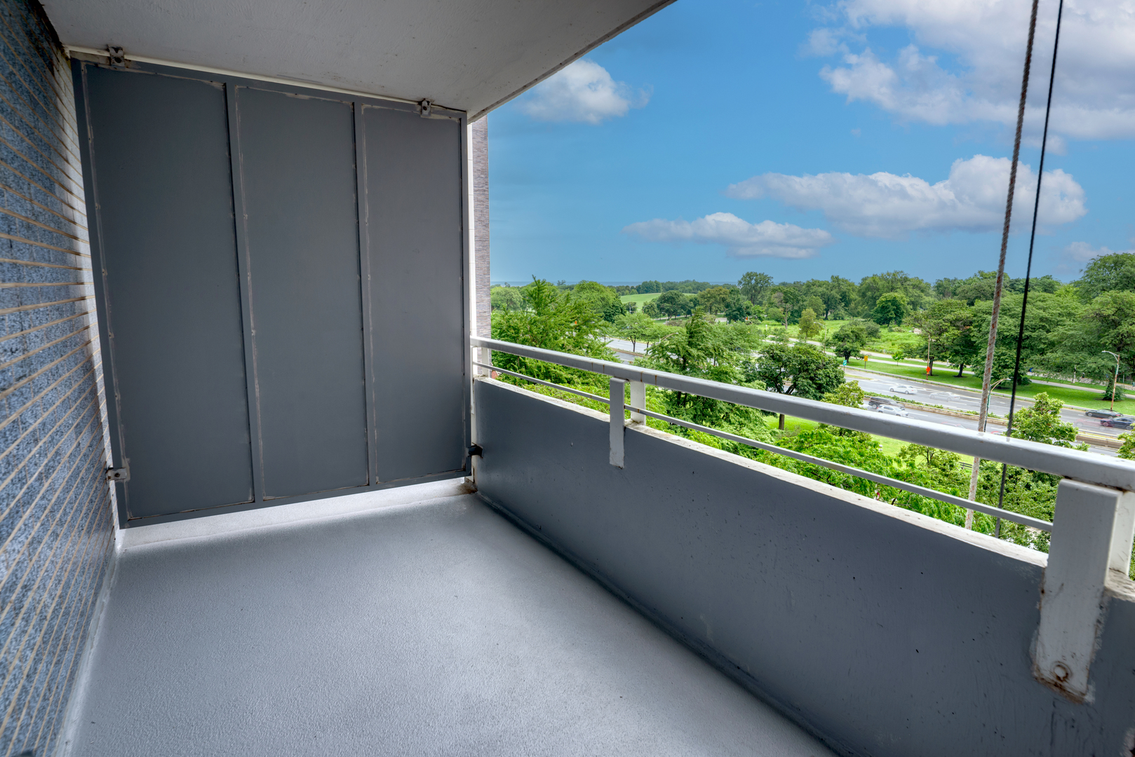 4250 N Marine Drive 807 Property Photo 22