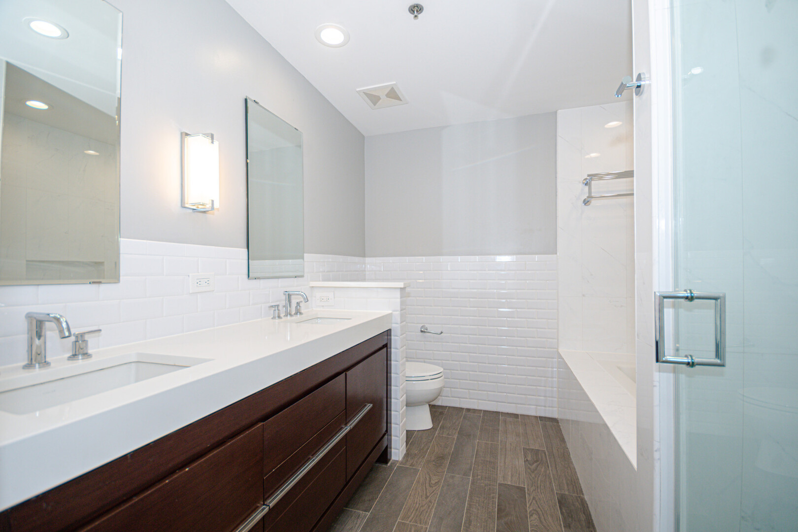 758 N Larrabee Street 816 Property Photo 6
