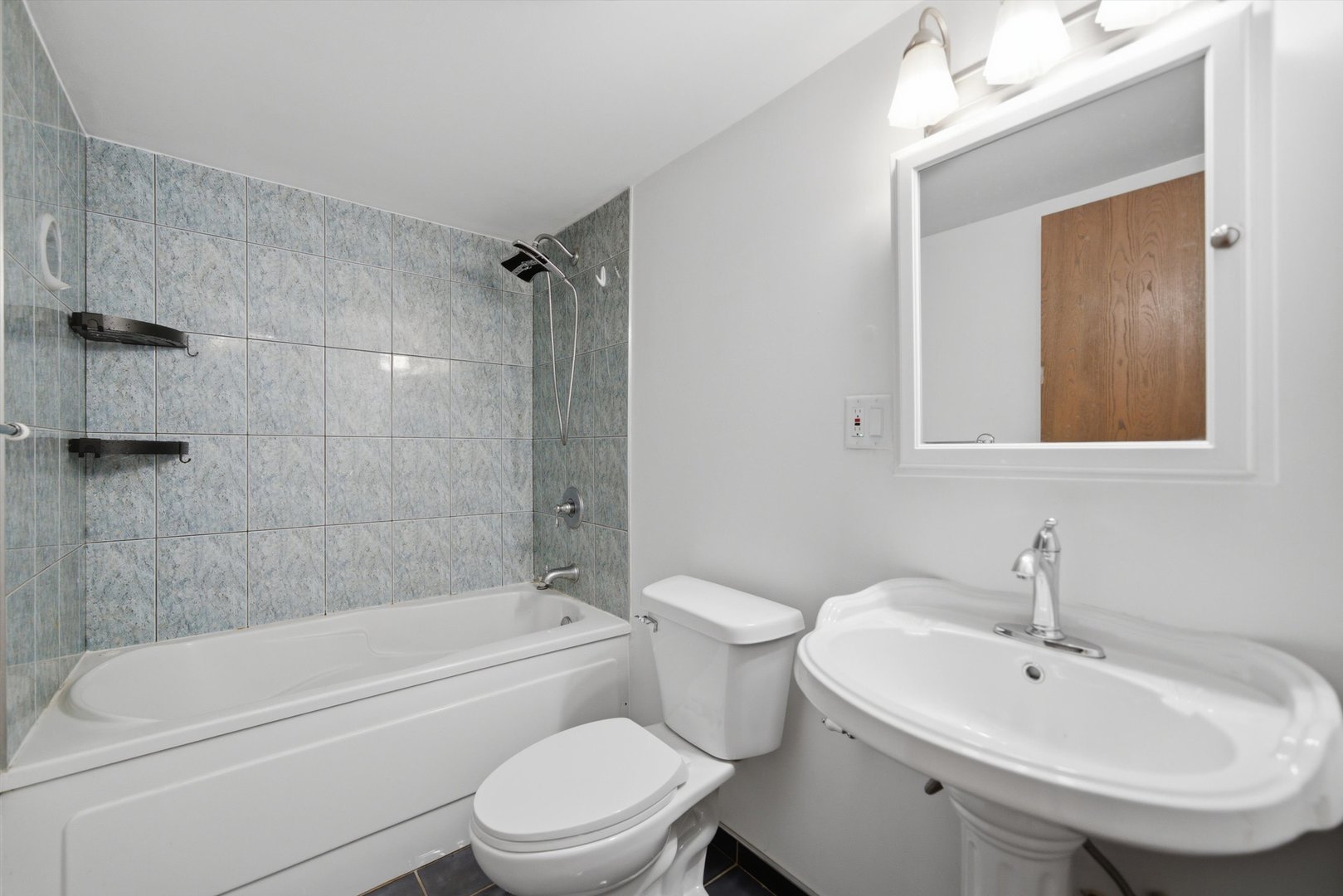 6441 W Pershing Road 104 Property Photo 11