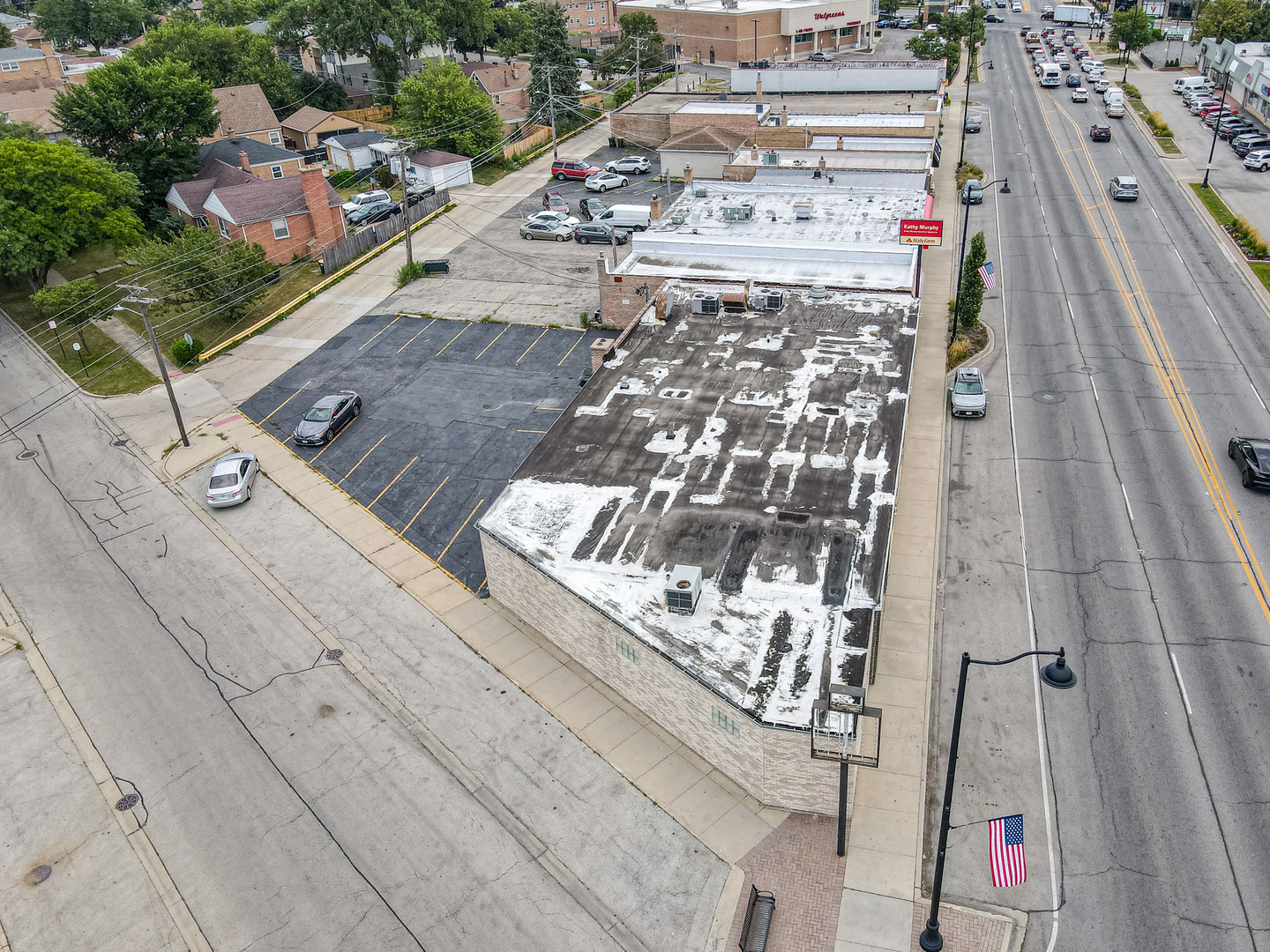 8057 N Milwaukee Avenue Property Photo 5