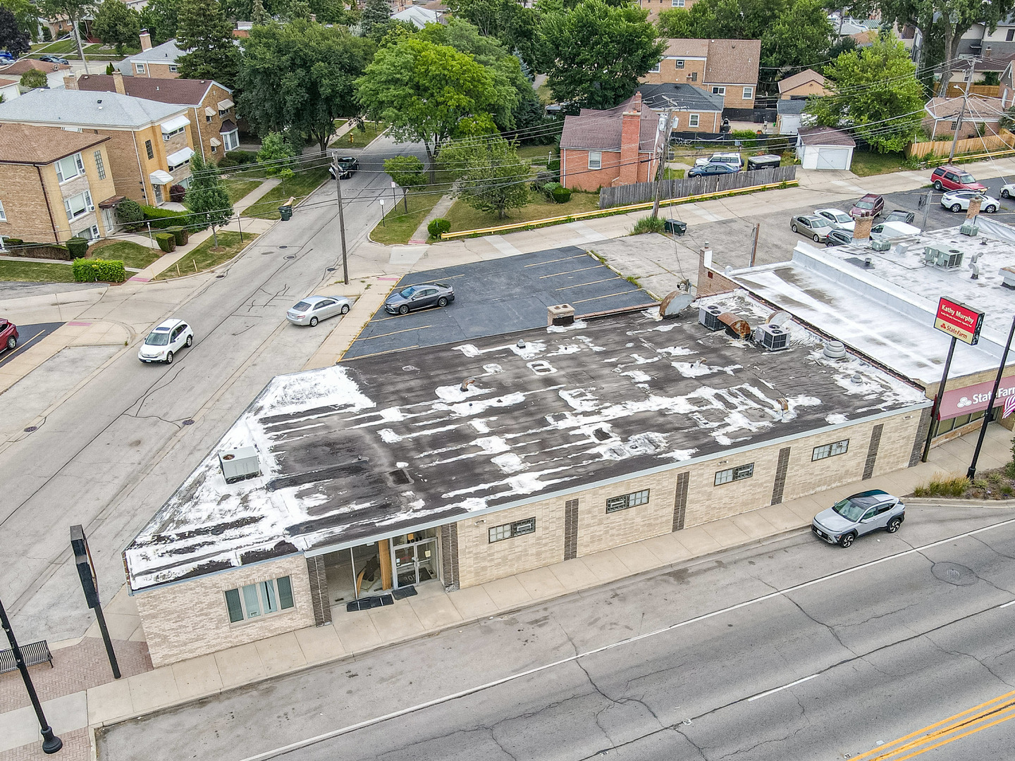 8057 N Milwaukee Avenue Property Photo 26