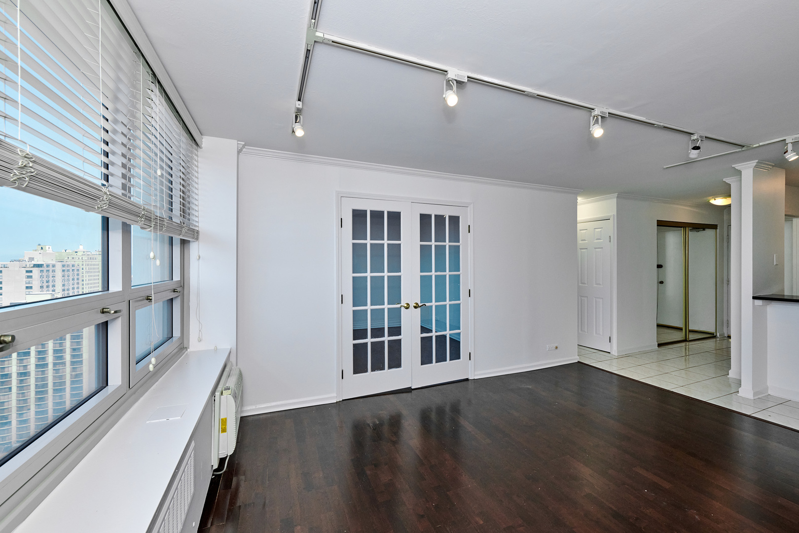 88 W Schiller Street 3007 Property Photo 5