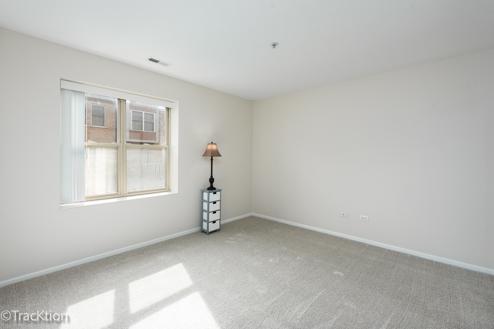 57 E Hattendorf Avenue 210 Property Photo 12