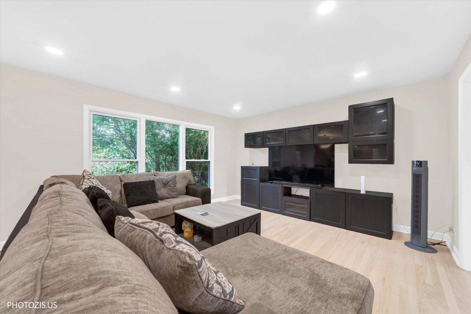 12726087 Property Photo 12