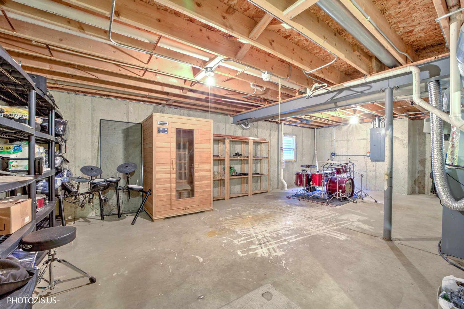 12726087 Property Photo 39