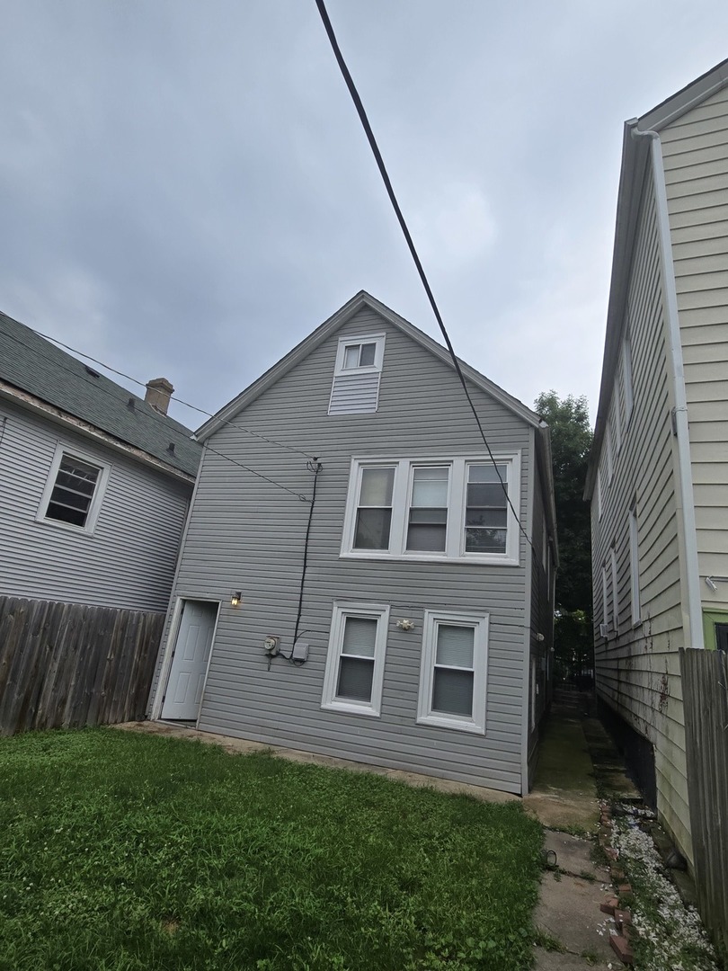 8622 S Escanaba Avenue Property Photo 25