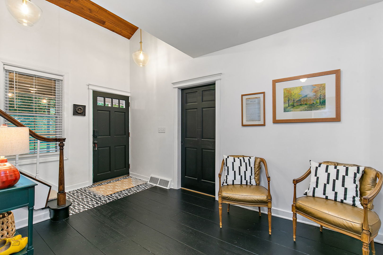 517 Dean Street Property Photo 6