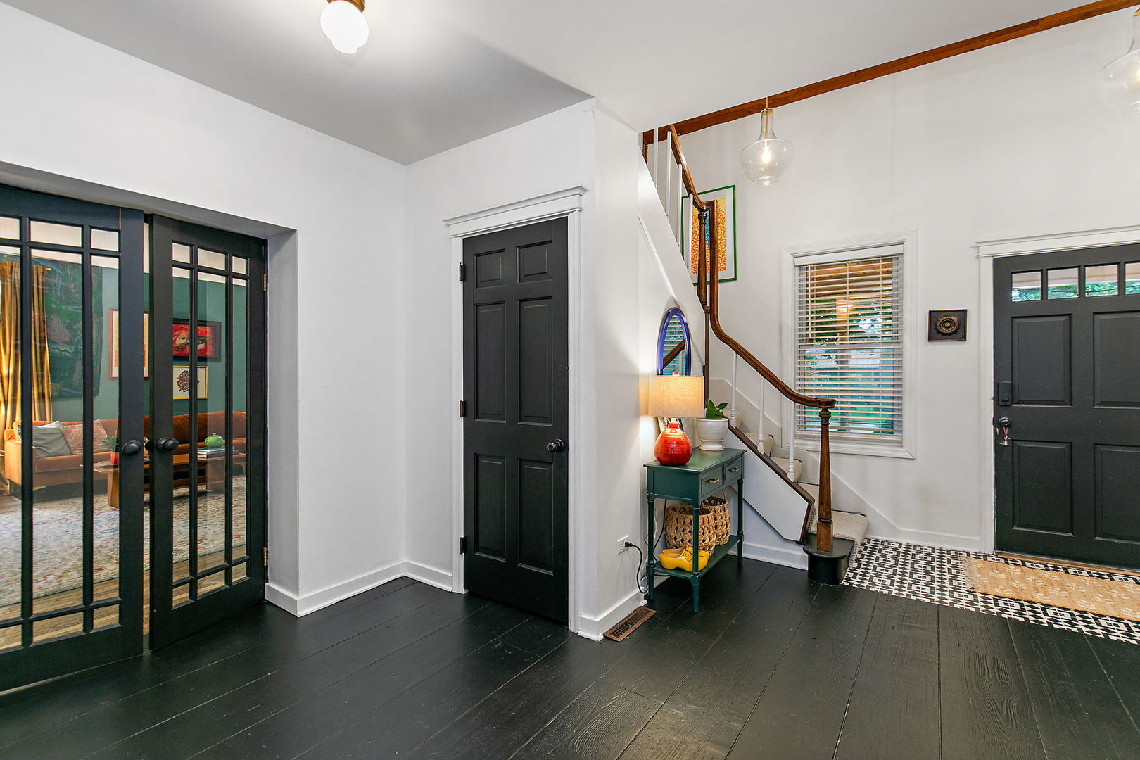 517 Dean Street Property Photo 8