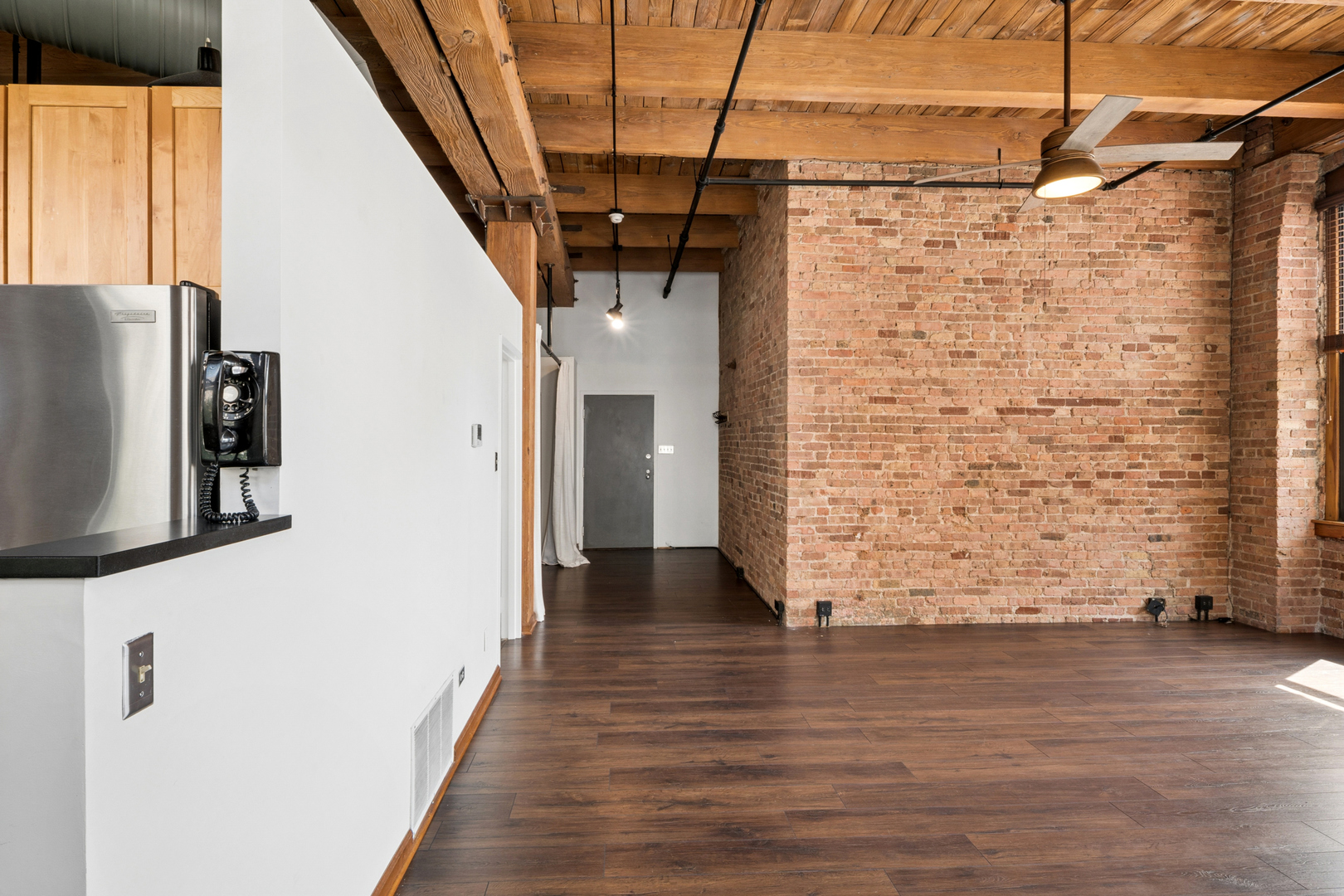 400 S Green Street 212 Property Photo 11