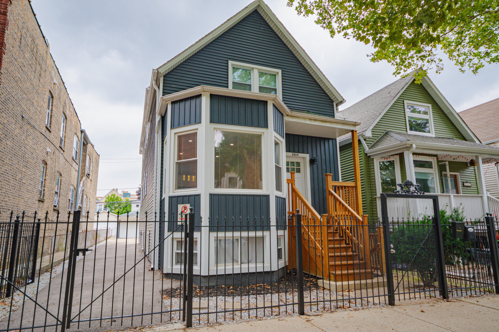 2824 N Springfield Avenue Property Photo 55
