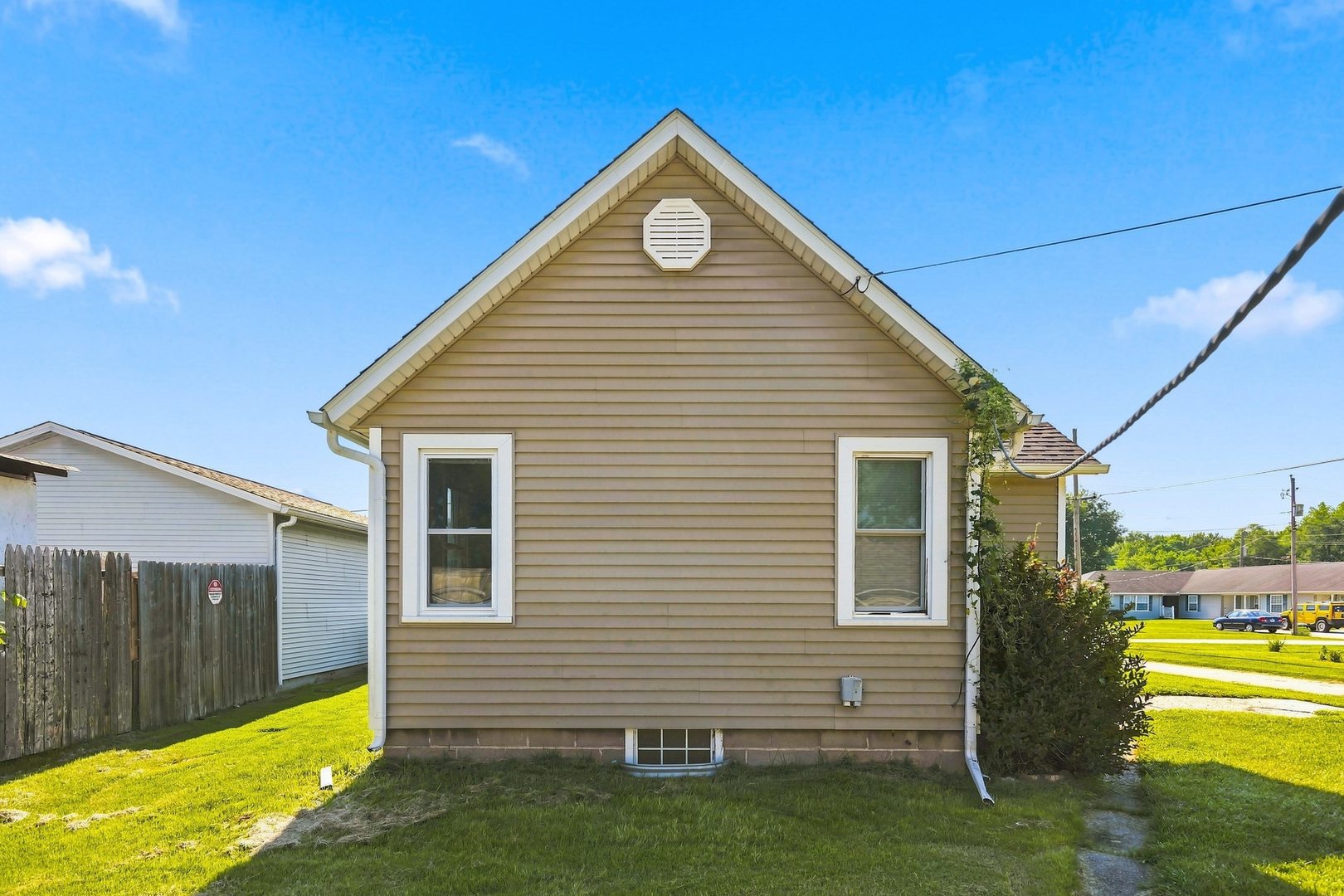 315 Elm Street Property Photo 15