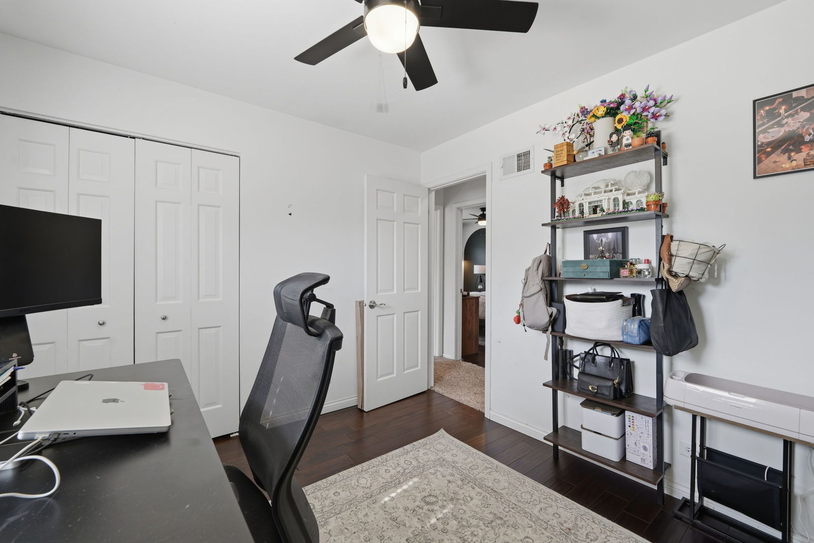 572 N Walnut Lane Property Photo 14