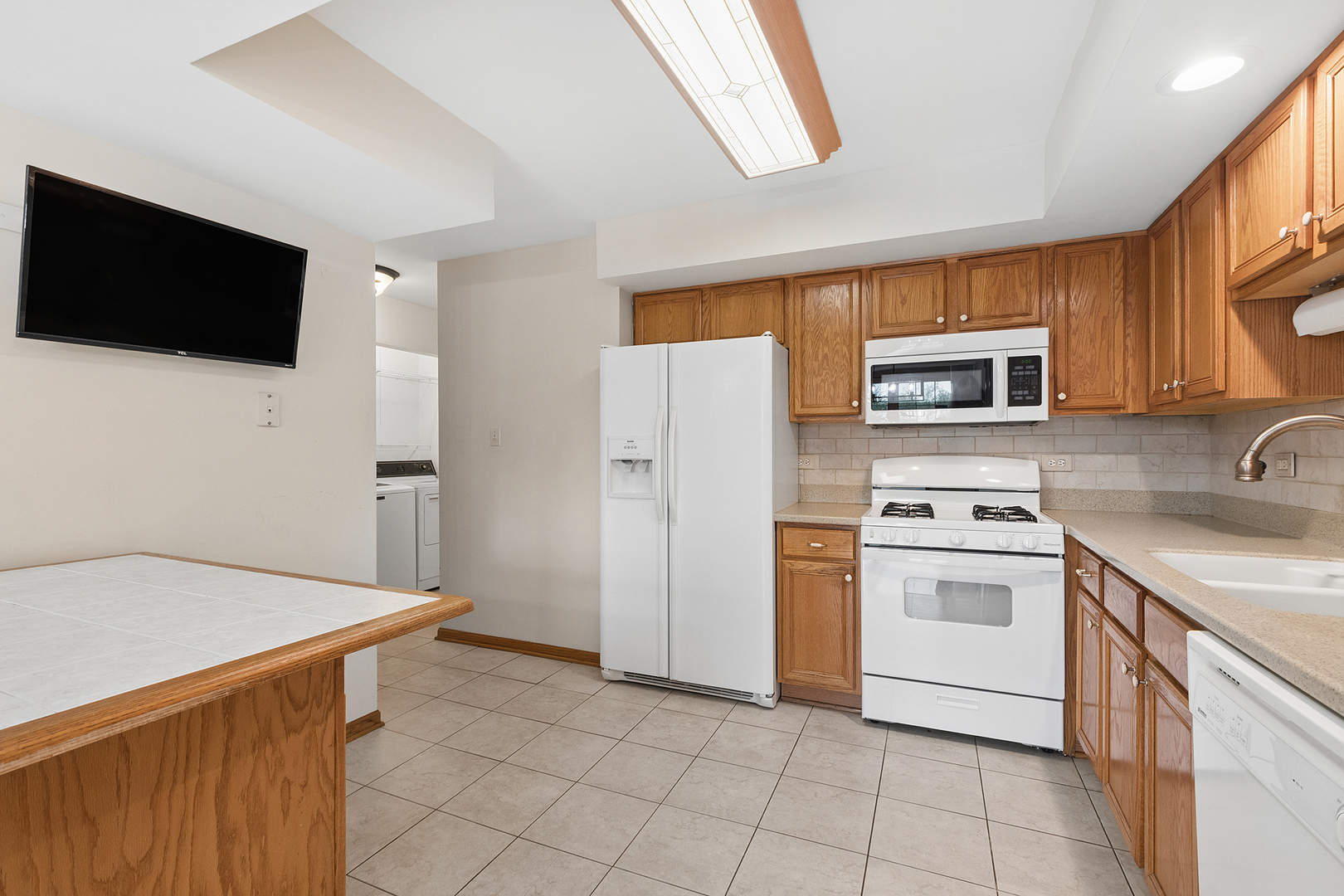 15708 Centennial Drive Property Photo 8