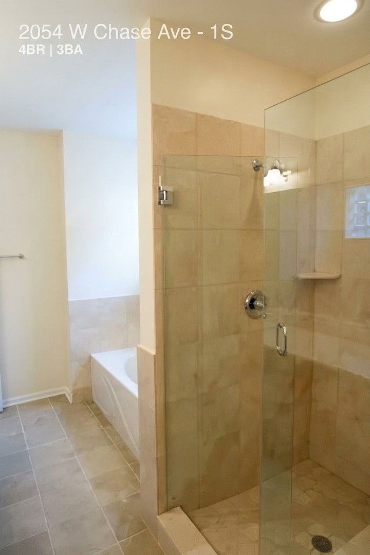 2054 W Chase Avenue 1s Property Photo 8