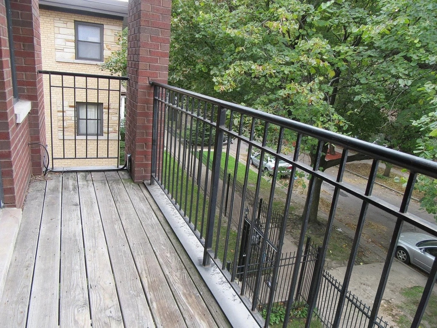 2054 W Chase Avenue 1s Property Photo 17
