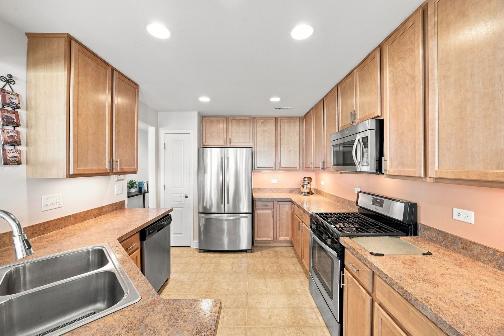 848 Voyage Way Property Photo 7
