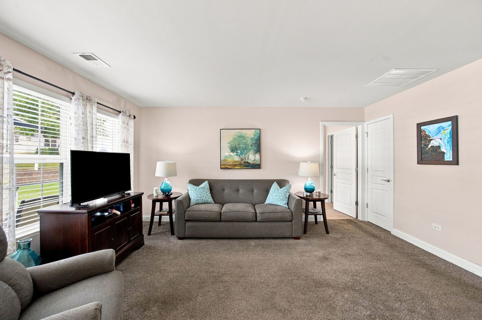 848 Voyage Way Property Photo 14