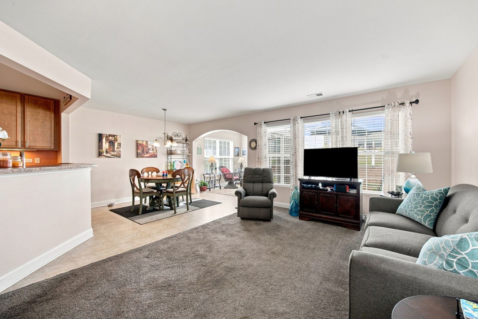 848 Voyage Way Property Photo 15