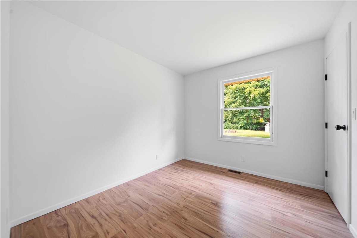 9309 Baldwin Drive Property Photo 11