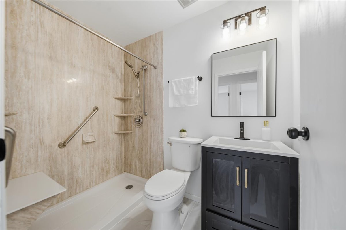 9309 Baldwin Drive Property Photo 12