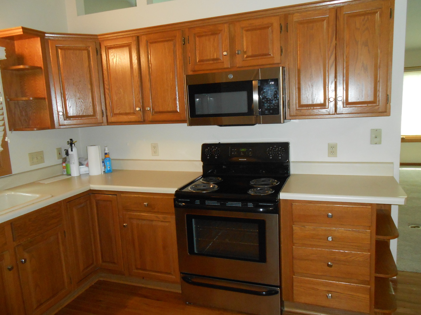 3457 Maple Glen Drive Property Photo 3