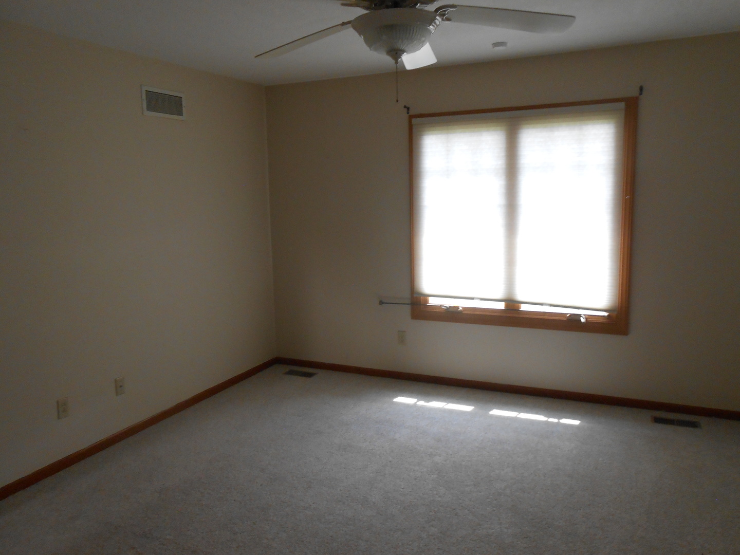 3457 Maple Glen Drive Property Photo 14