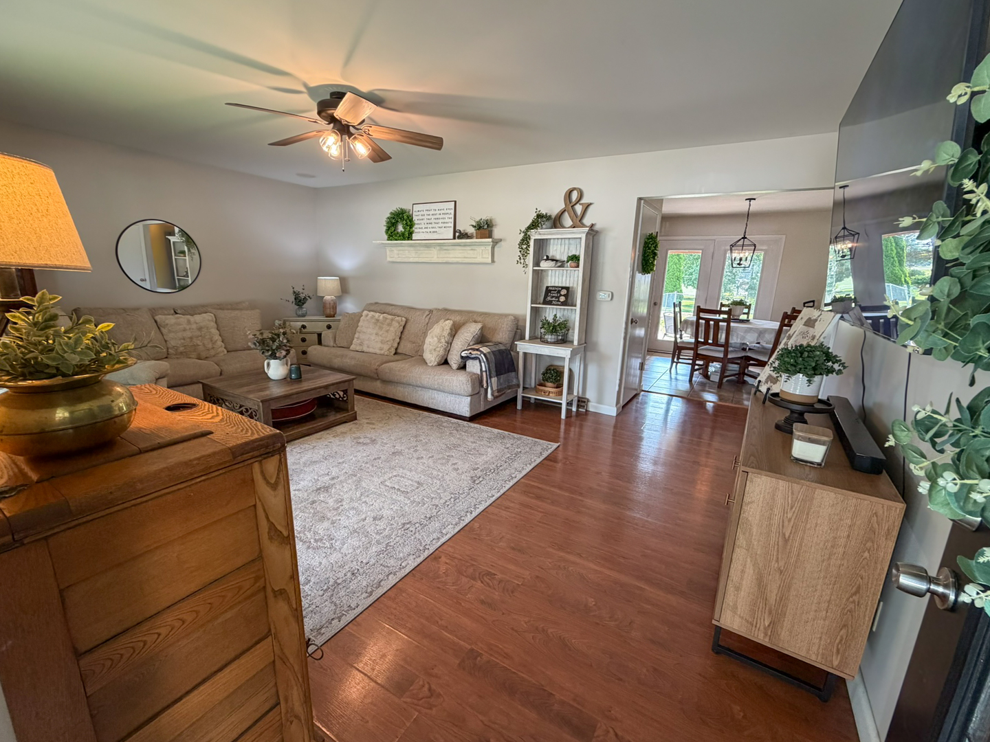 1214 Easy Street Property Photo 6