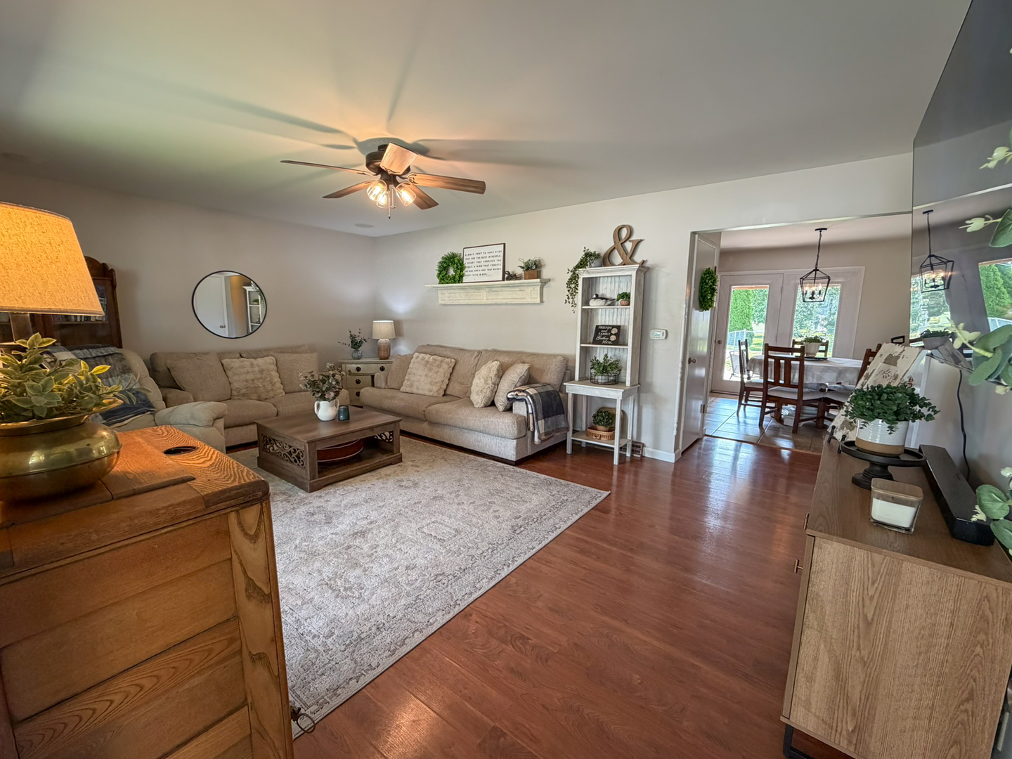1214 Easy Street Property Photo 7