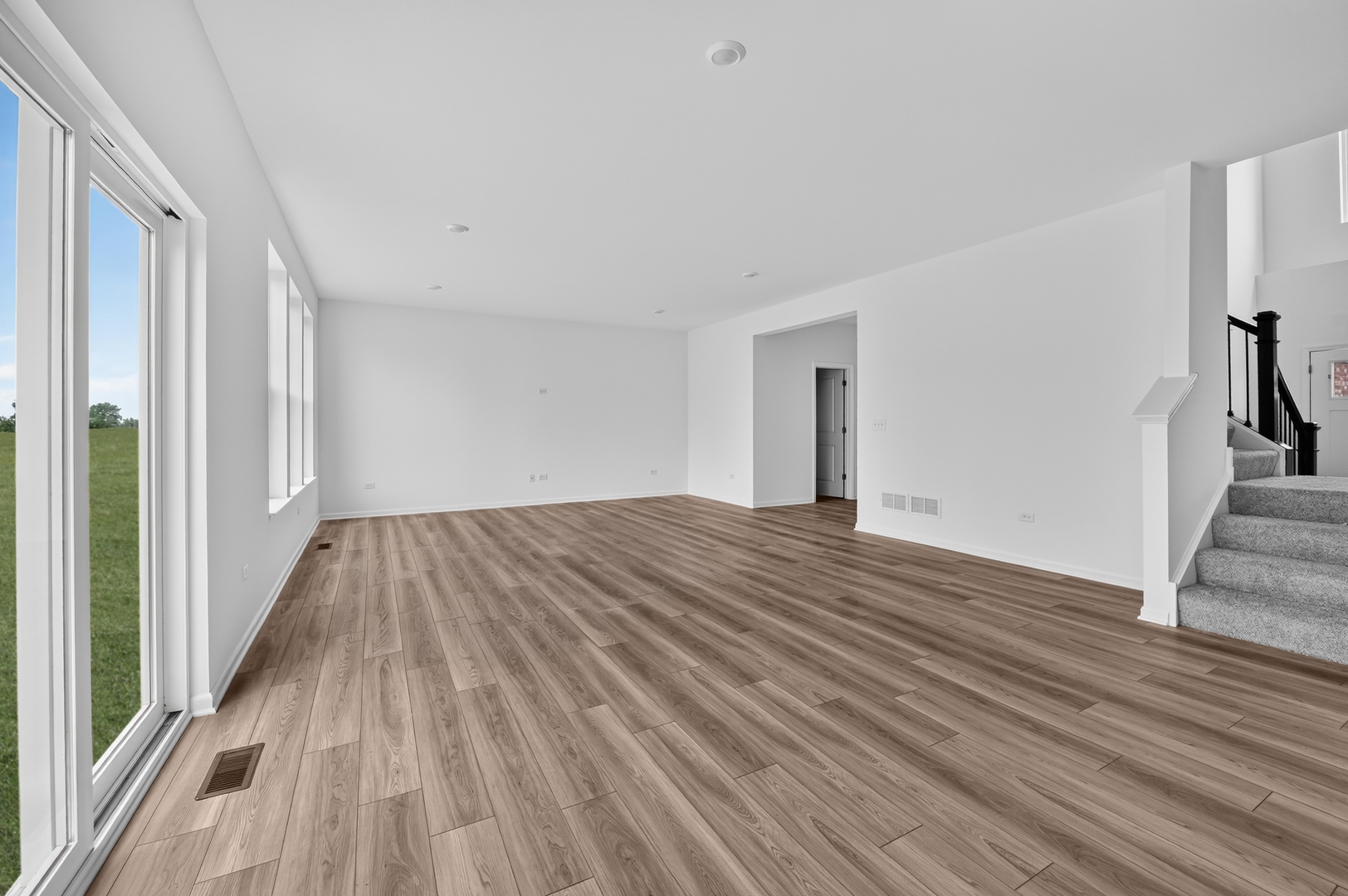 180 Blazing Star Trail Property Photo 3