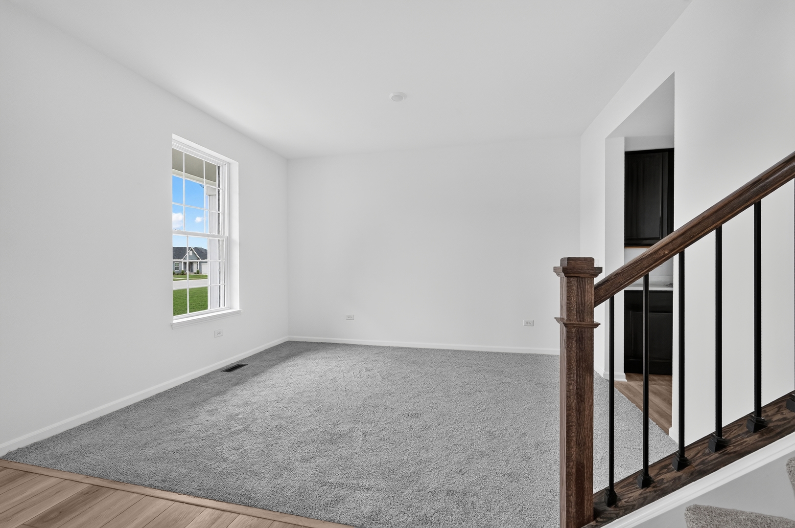 180 Blazing Star Trail Property Photo 4