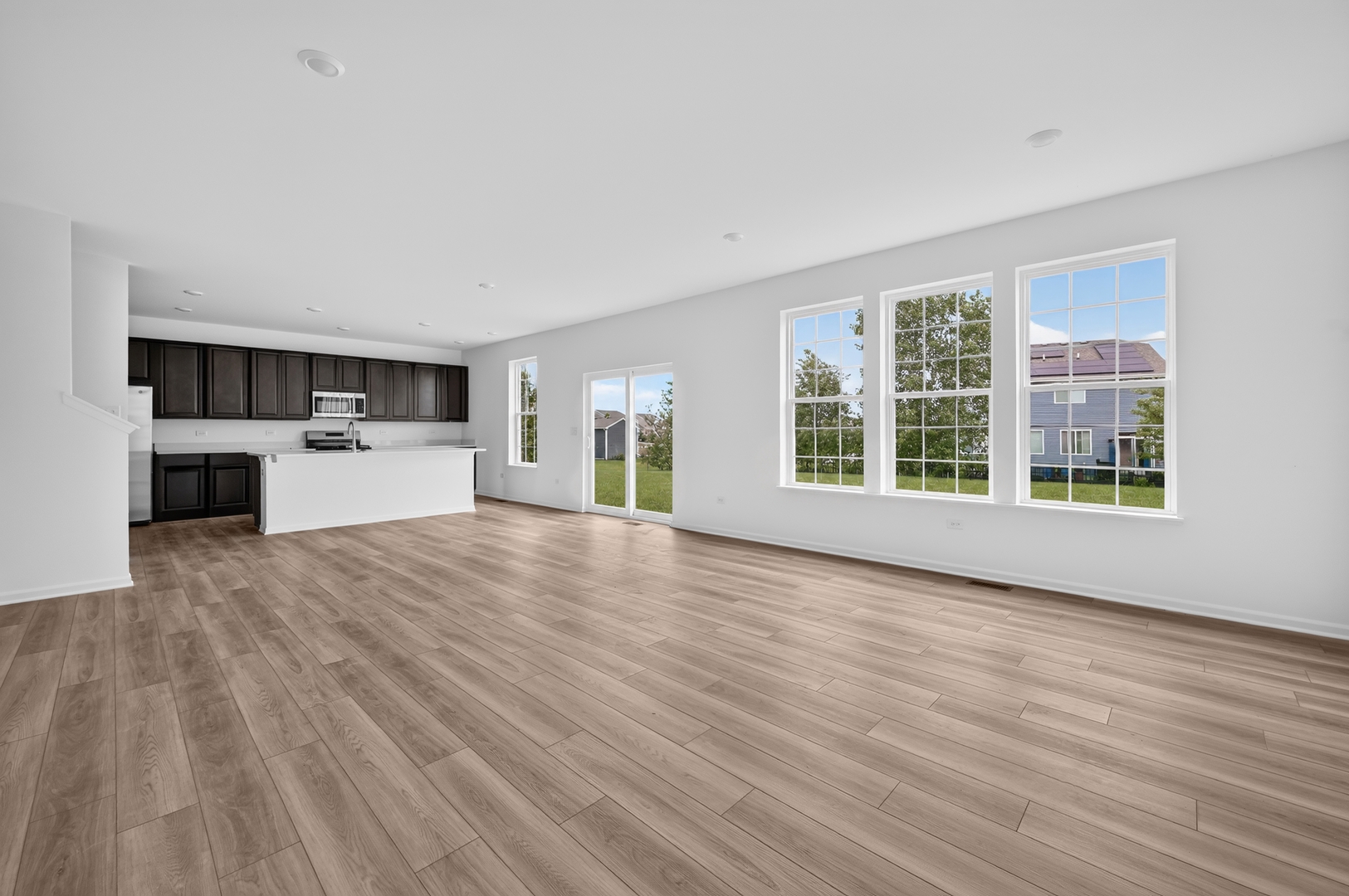 180 Blazing Star Trail Property Photo 5