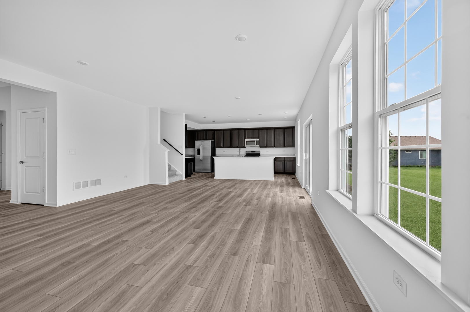 180 Blazing Star Trail Property Photo 6
