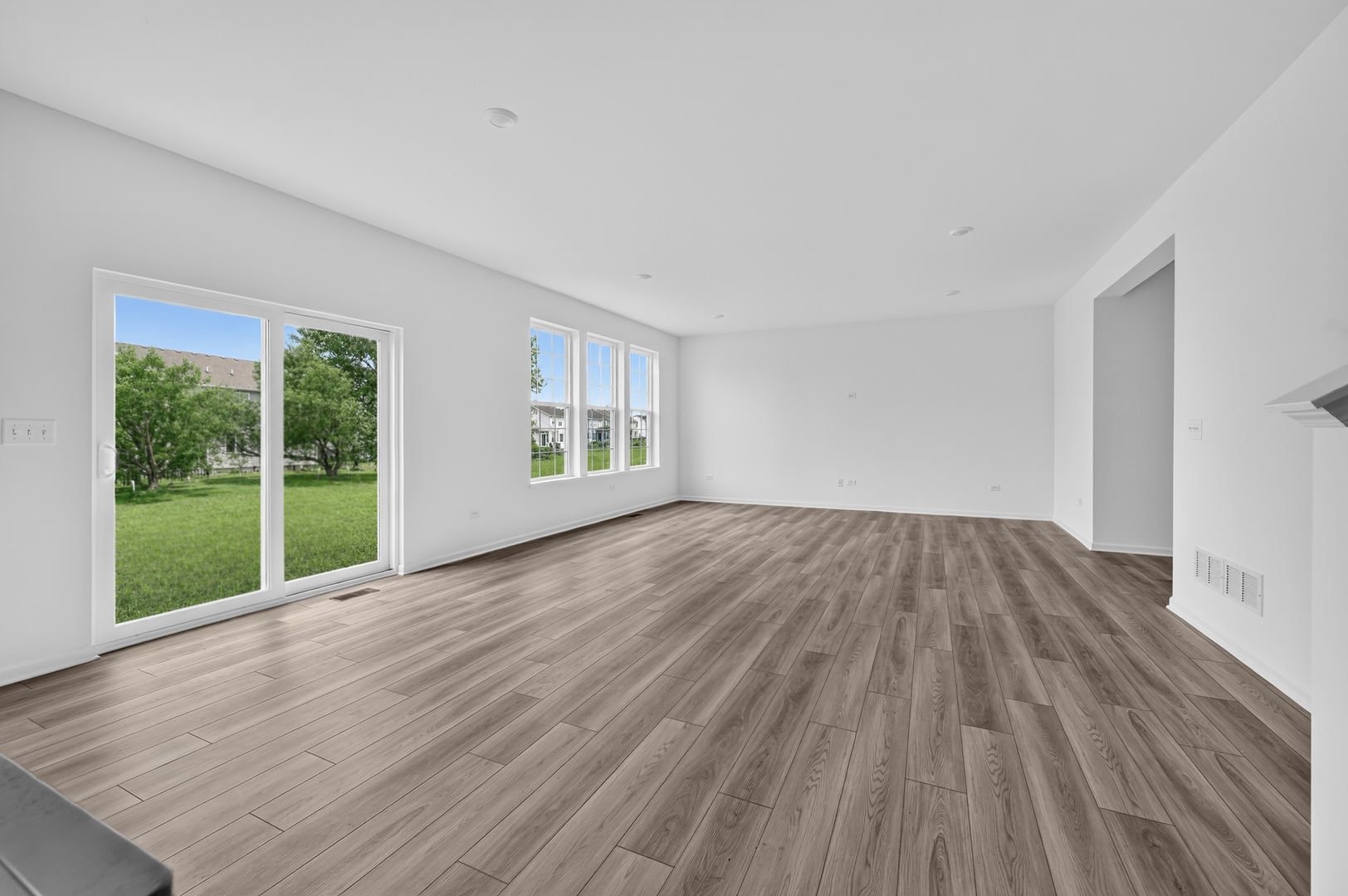 180 Blazing Star Trail Property Photo 7