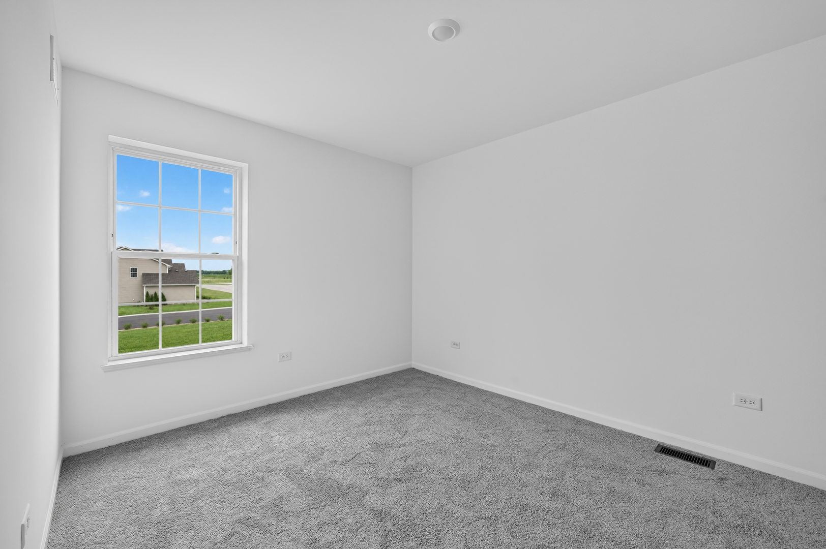 180 Blazing Star Trail Property Photo 13