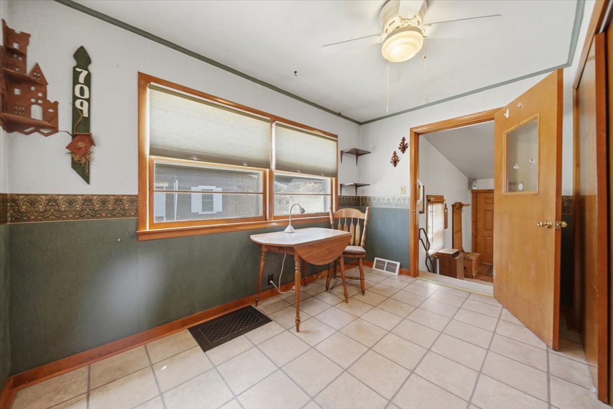 709 Institute Boulevard Property Photo 15