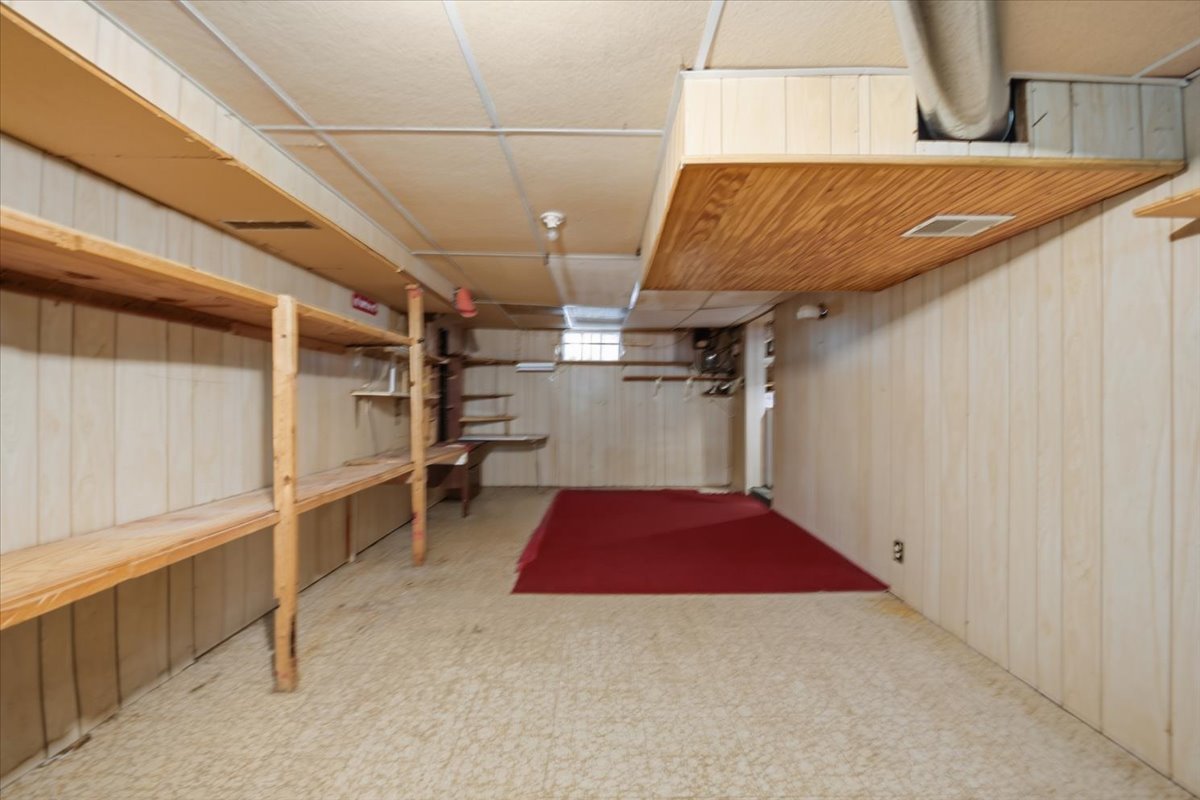 709 Institute Boulevard Property Photo 19