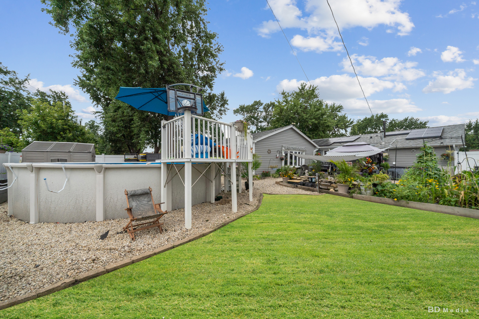 15255 Millard Avenue Property Photo 22