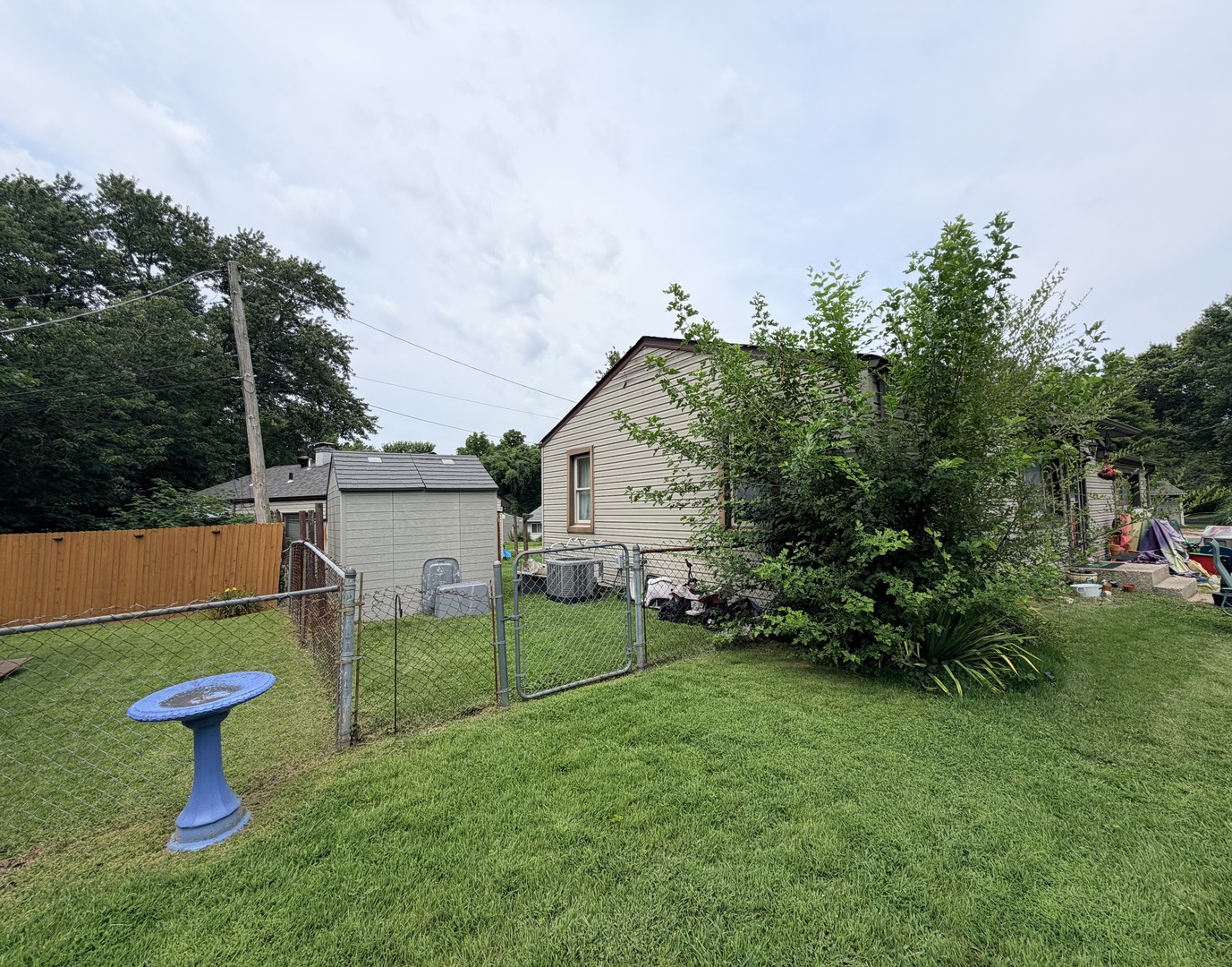 201 Lucinda Drive Property Photo 3
