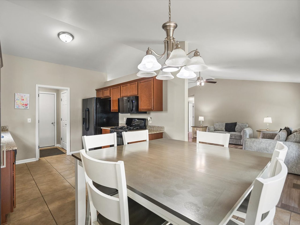 3418 Citadel Drive Property Photo 11