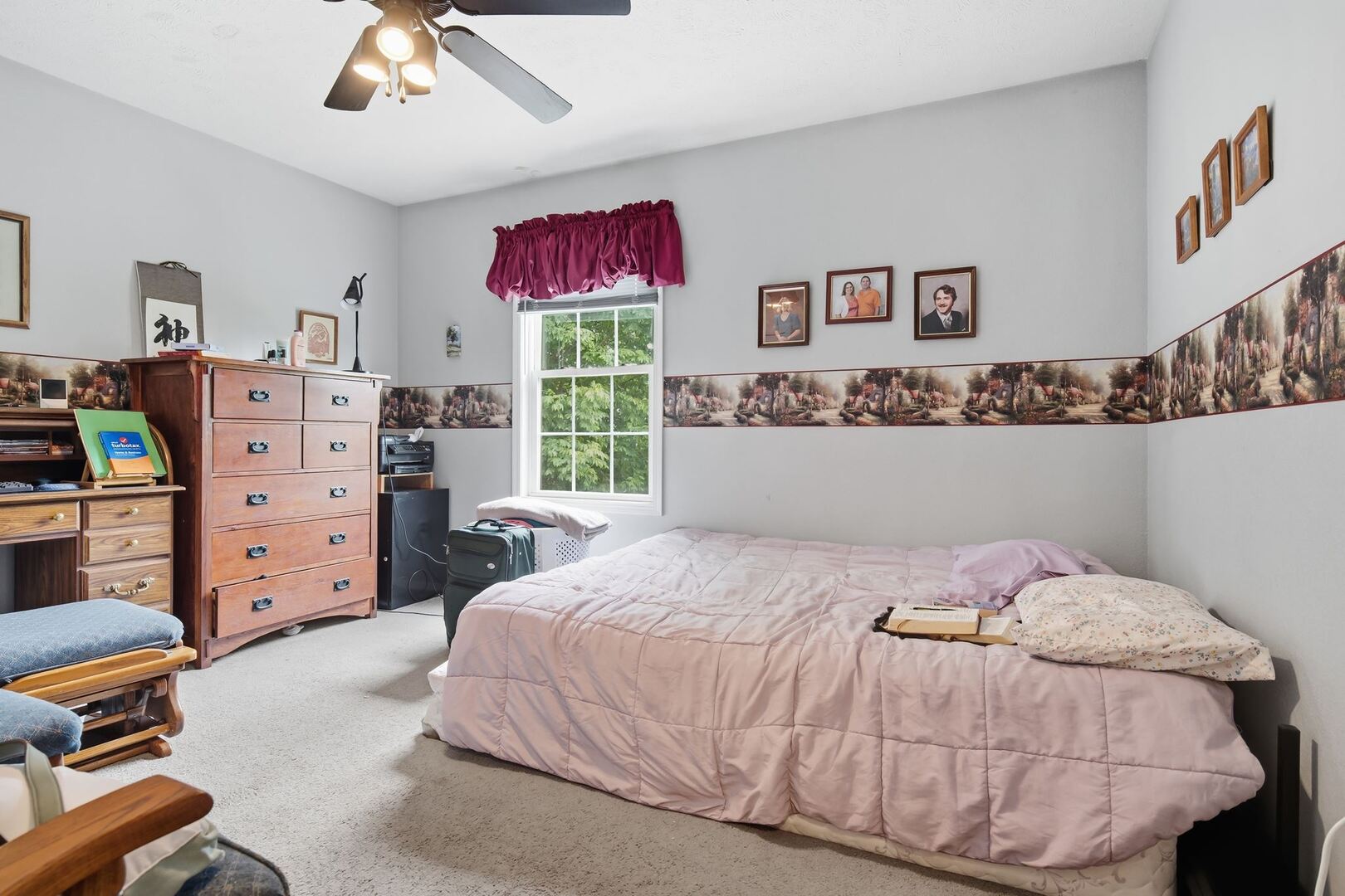 2915 E Raab Road Property Photo 19