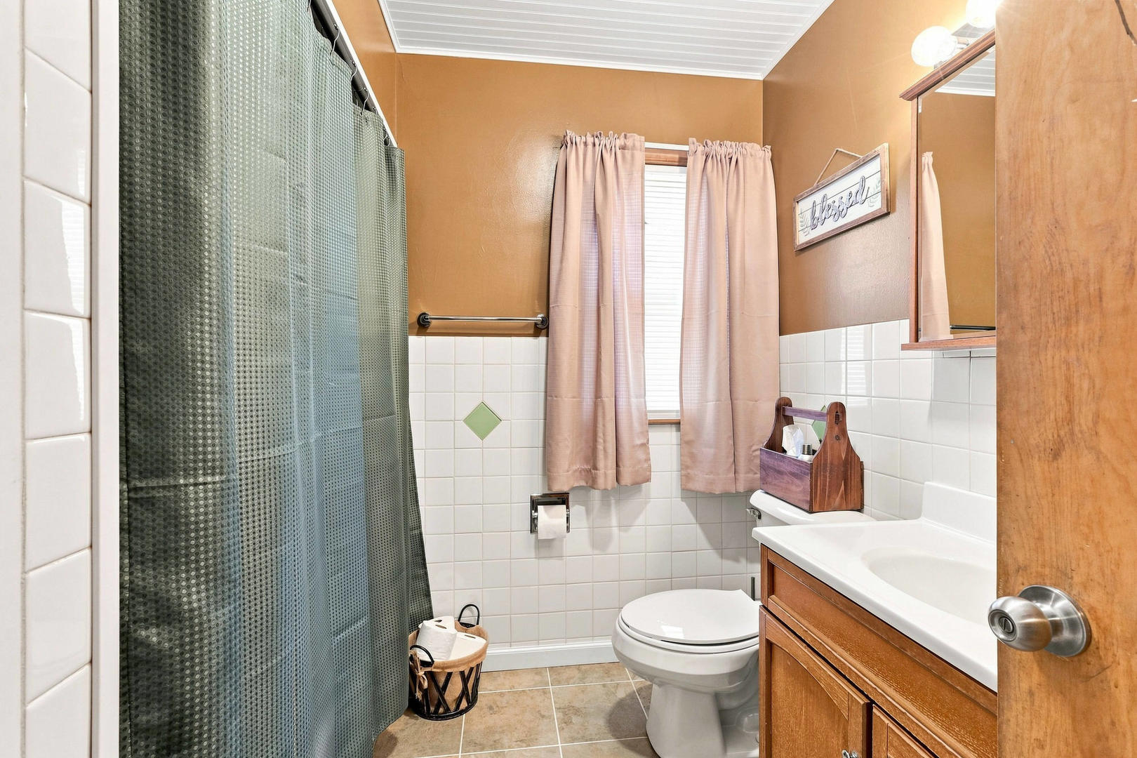 307 E Main Street Property Photo 18