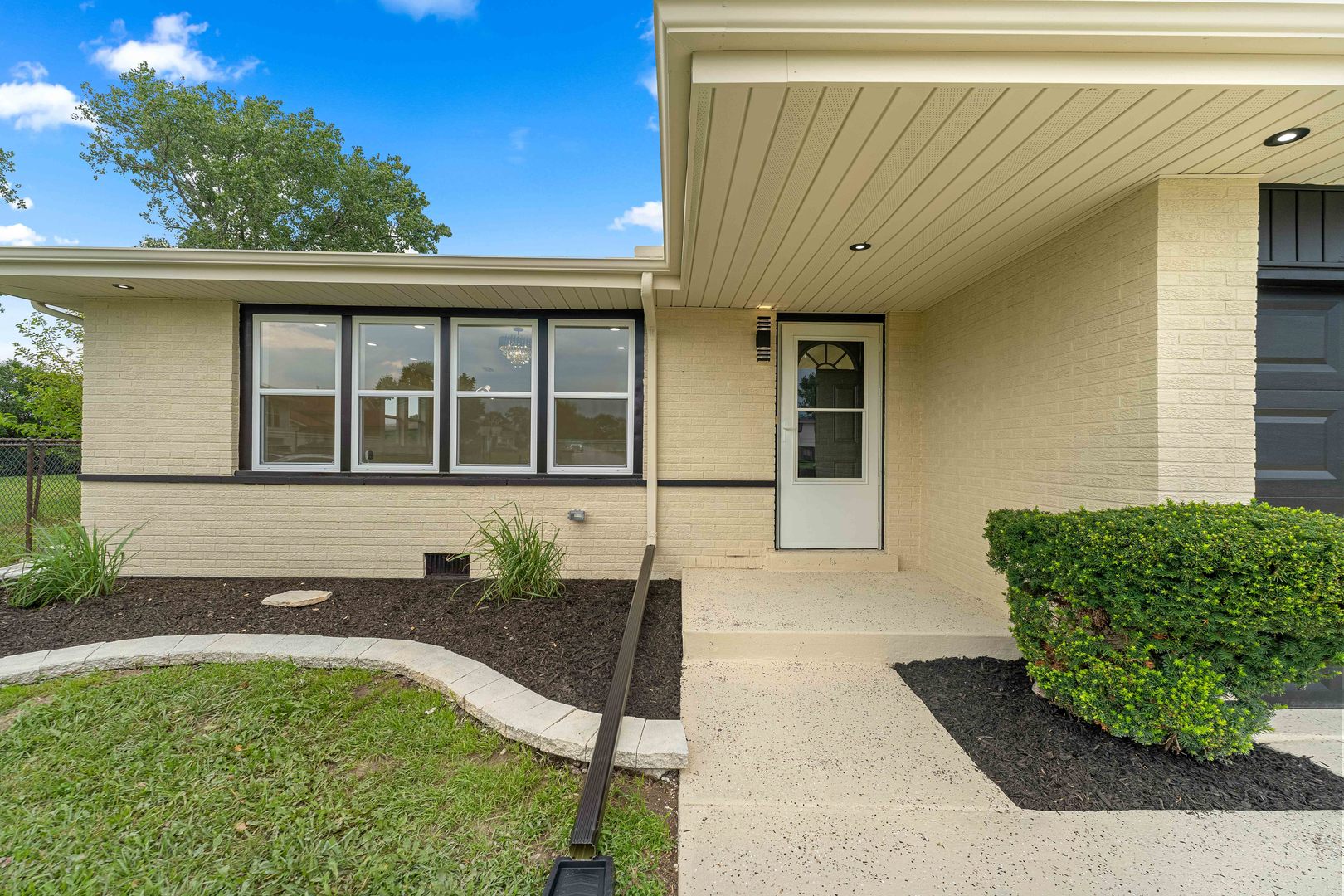 12726235 Property Photo 3