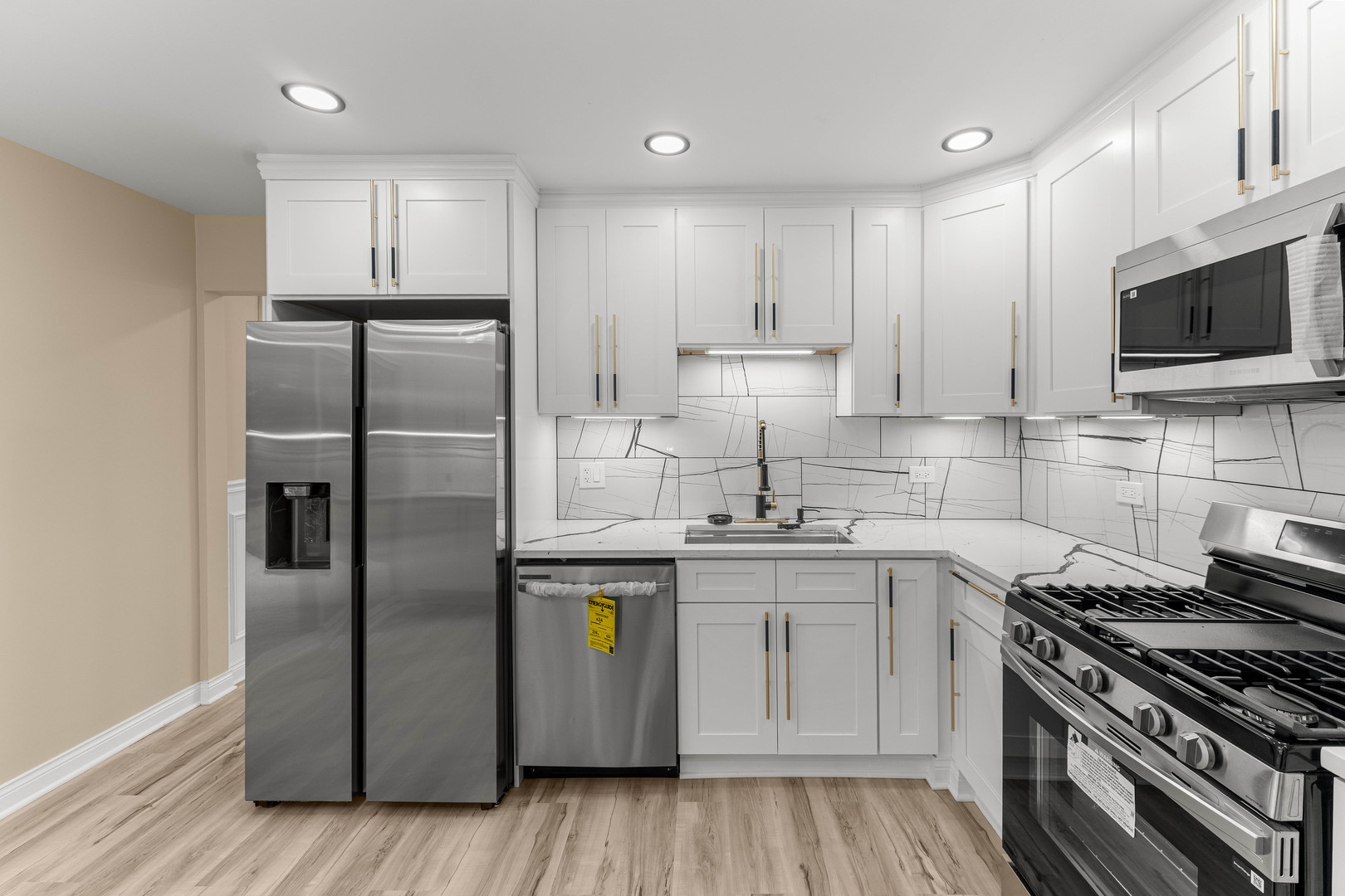 12726235 Property Photo 10