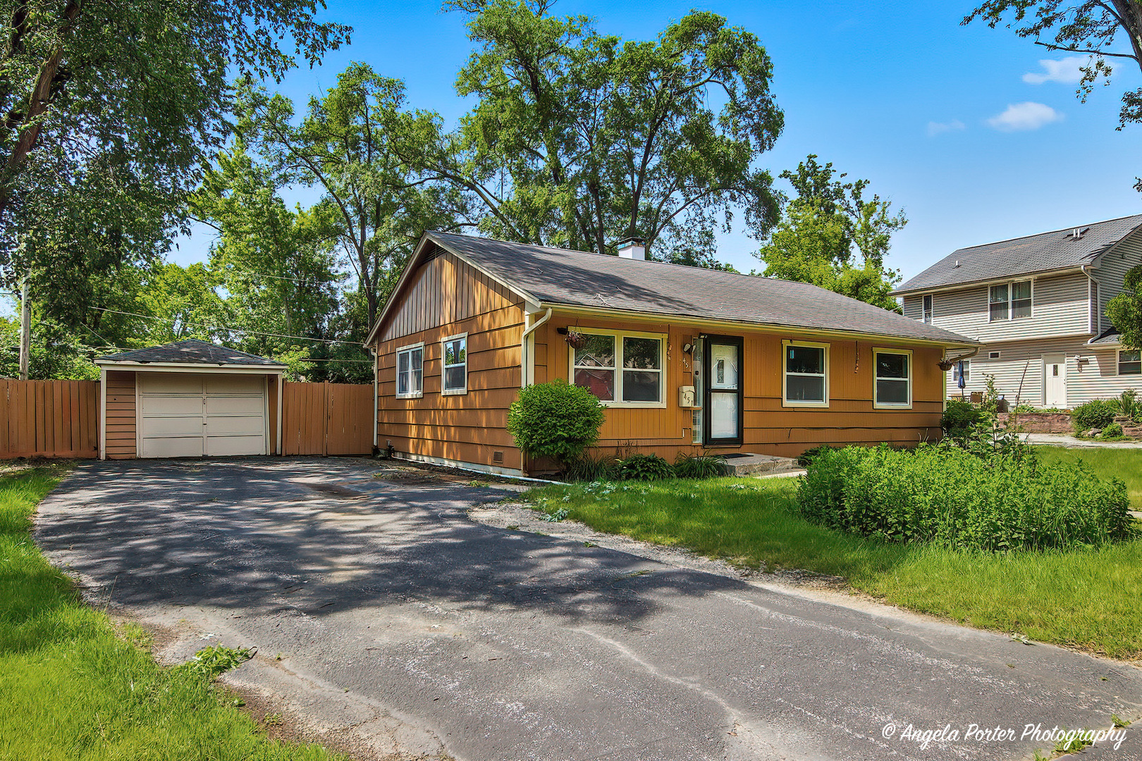 451 S Lakeshore Drive Property Photo 1
